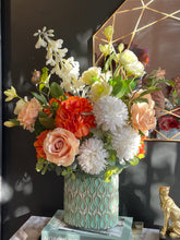 Cargar imagen en el visor de la galería, Arreglo La Toscana - Marycielo Mendoza Design