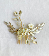 Cargar imagen en el visor de la galería, Tocado Trinidad - Marycielo Mendoza Design
